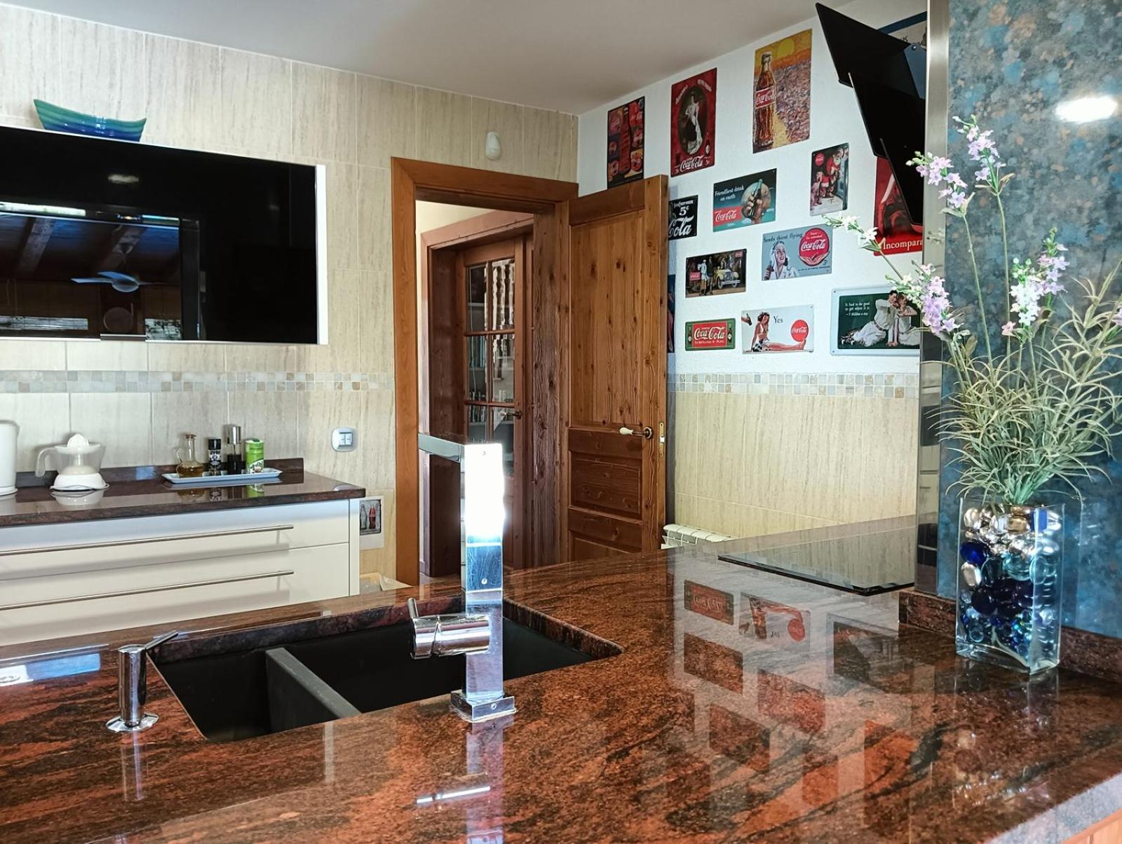 Villa Du Lac Speciale Pour Famille Avec Enfant Riudecanyes Zewnętrze zdjęcie